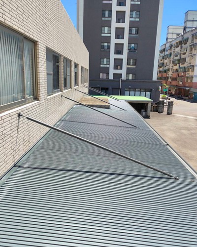 新竹長城鋁板雨遮工程, 新竹長城隔熱鋁瓦雨棚, 新竹屋頂隔熱方案推薦, 香山鐵皮浪板施工, 香山鐵皮屋頂施工推薦