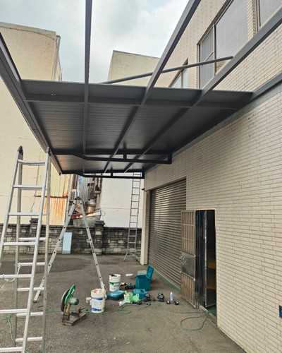 新竹長城鋁板雨遮工程, 新竹長城隔熱鋁瓦雨棚, 新竹屋頂隔熱方案推薦, 新竹鐵皮浪板施工