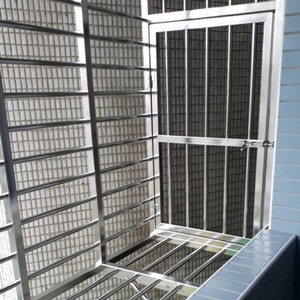 新竹白鐵防盜門窗, 新竹鋼鋁門窗施工安裝。